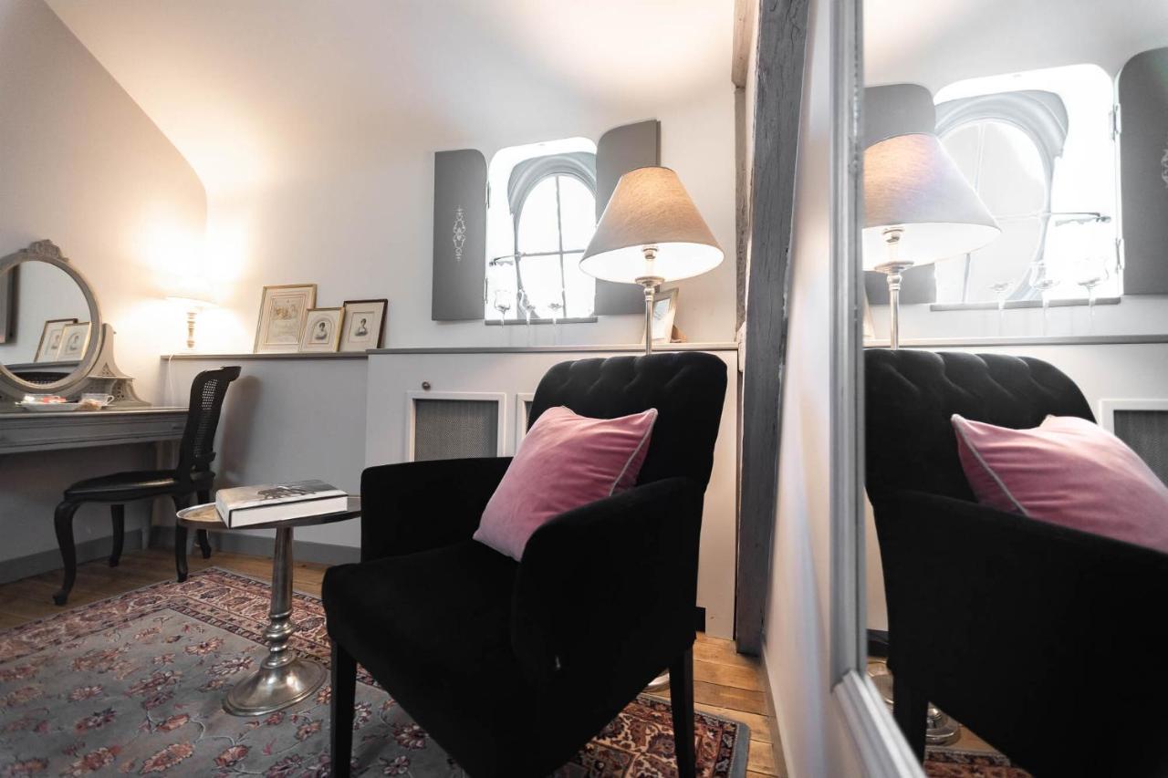 Clos Saint Sulpice Fosse  Bagian luar foto